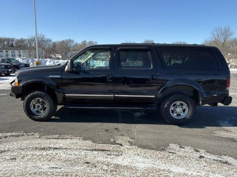 Used 2002 Ford Excursion Limited image 2