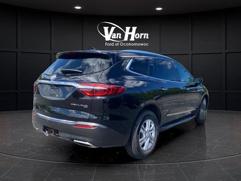 Used 2018 Buick Enclave Premium w/ LPO, Hit The Road Package AWD/4WD image 7