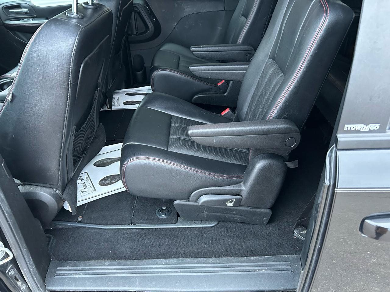 Used 2013 Dodge Grand Caravan R/T w/ Driver Convenience Group FWD image 9