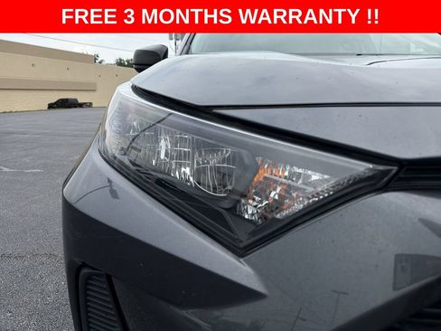 Used 2020 Toyota RAV4 LE w/ Carpet Mat Package FWD image 35