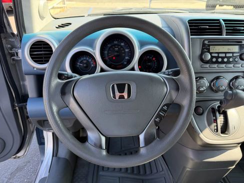 Used 2005 Honda Element EX image 13