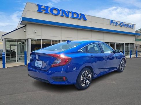 Used 2018 Honda Civic EX-L image 4