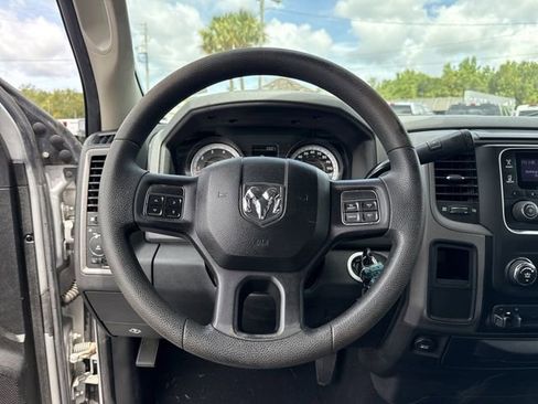 Used 2013 RAM 1500 Express RWD image 41