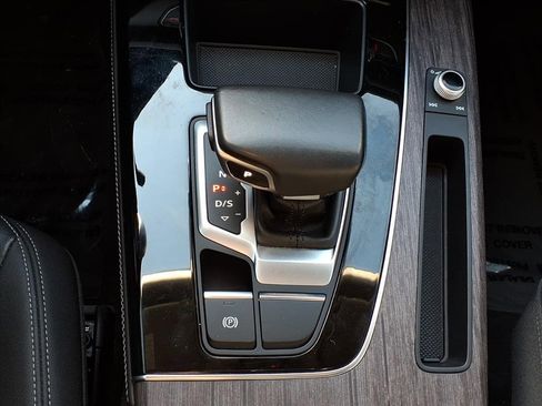 Used 2021 Audi Q5 2.0T Premium Plus w/ Premium Plus Package image 14