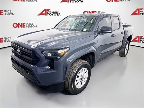 Certified 2025 Toyota Tacoma SR image 3