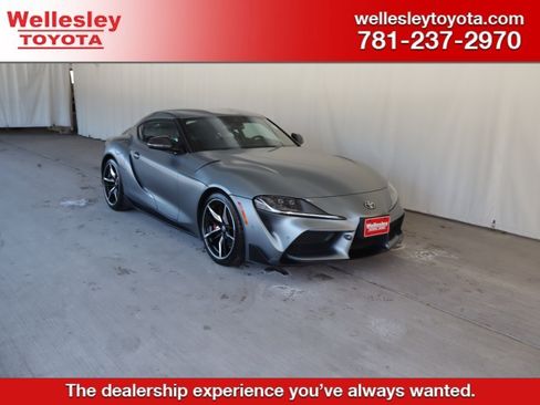 Used 2022 Toyota Supra Premium image 1