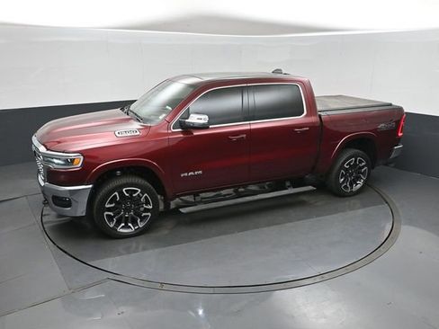 Used 2025 RAM 1500 Limited AWD/4WD image 35