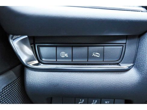 Used 2025 MAZDA CX-30 AWD 2.5 S w/ Preferred Package image 19