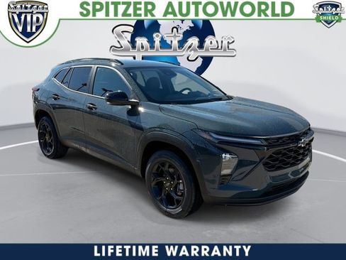 New 2026 Chevrolet Trax LT w/ Midnight Edition image 1