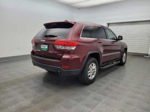 Used 2018 Jeep Grand Cherokee Laredo image 9