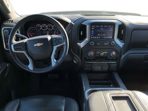 Used 2022 Chevrolet Silverado 1500 LTZ image 10