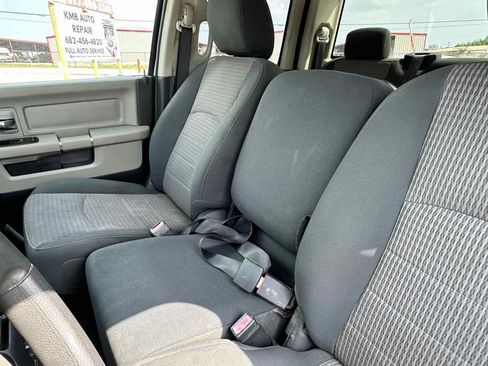 Used 2010 Dodge Ram 1500 Truck SLT RWD image 18