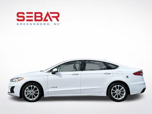 Used 2019 Ford Fusion SE FWD image 9