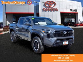 Certified 2024 Toyota Tacoma TRD Off-Road w/ TRD Off Road Upgrade Package AWD/4WD video 1