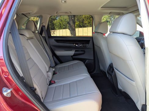 Used 2023 Honda CR-V EX-L image 25