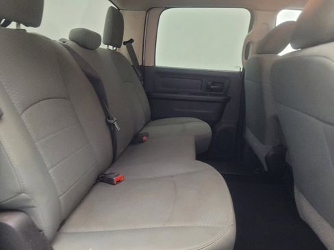 Used 2020 RAM 1500 Express RWD image 19