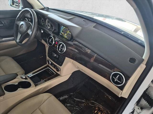 Used 2014 Mercedes-Benz GLK 350 2WD image 24