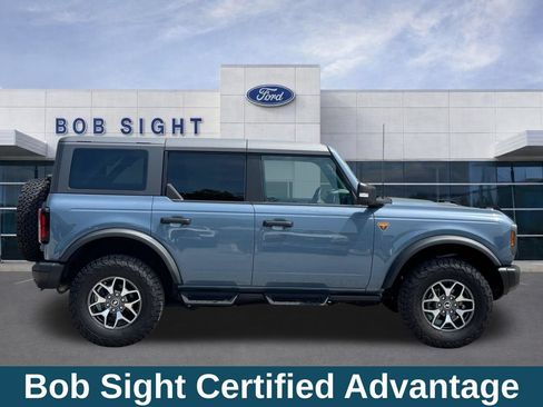 Used 2023 Ford Bronco Badlands AWD/4WD image 4