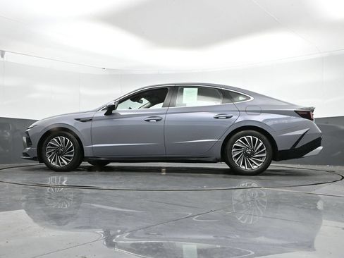 Certified 2024 Hyundai Sonata SEL FWD image 45