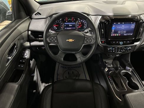 Used 2023 Chevrolet Traverse LT w/ LPO, Floor Liner Package image 37