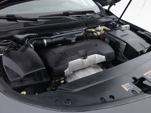 Used 2015 Chevrolet Impala LT w/ Convenience Package image 38