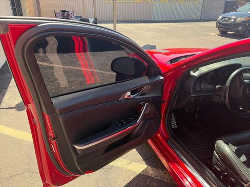 Used 2018 Kia Stinger GT2 AWD/4WD image 7