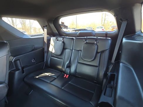 Used 2020 Ford Explorer XLT w/ Equipment Group 202A image 35