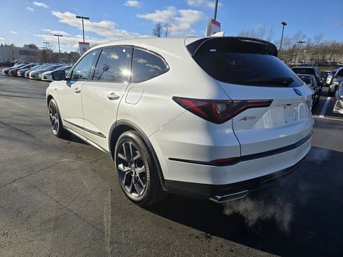 Used 2022 Acura MDX A-Spec image 6