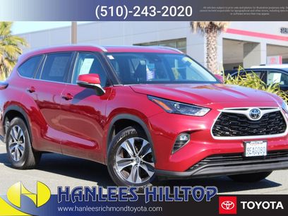 Used 2023 Toyota Highlander XLE