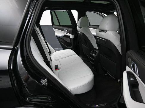Used 2026 BMW X5 xDrive40i w/ Executive Package AWD/4WD image 39
