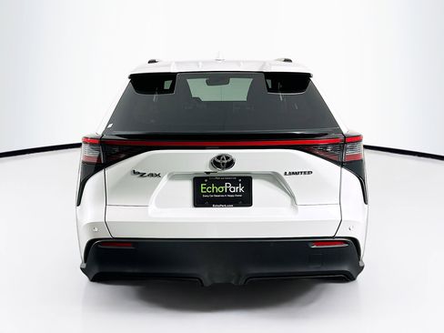 Used 2023 Toyota bZ4X Limited w/ Weather Package image 7