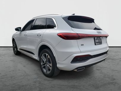 Used 2025 Audi Q5 Premium w/ Convenience Package