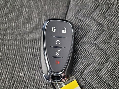Used 2022 Chevrolet Equinox LT AWD/4WD image 32