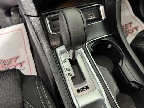 Used 2025 Subaru Ascent Premium image 22