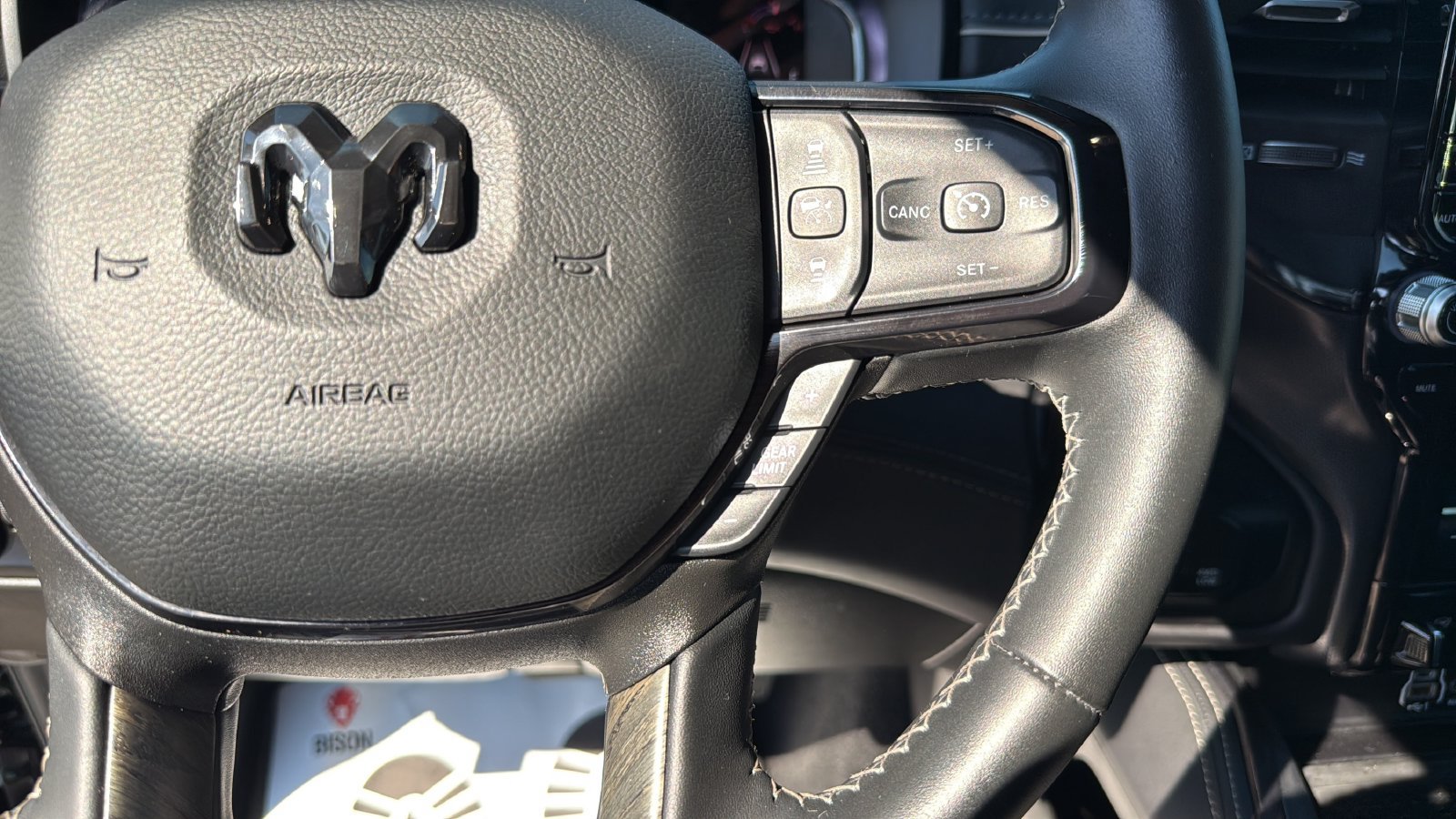 Used 2026 RAM 3500 Limited AWD/4WD image 15