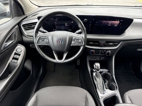 Used 2024 Buick Encore GX Preferred FWD image 12