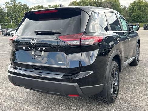 New 2026 Nissan Rogue SV AWD/4WD image 5