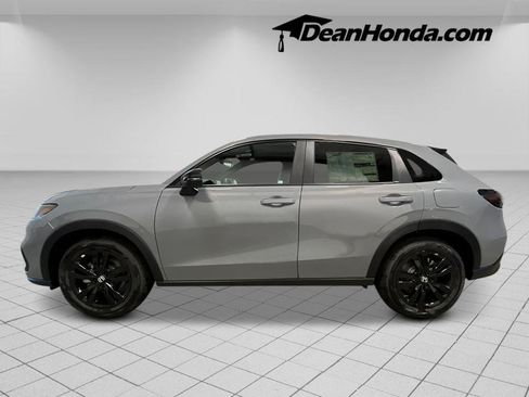 New 2027 Honda HR-V Sport image 2