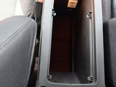 Used 2015 Chevrolet Equinox LT w/ Driver Convenience Package image 15