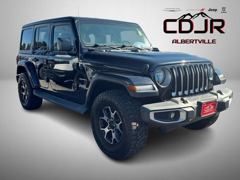 Used 2020 Jeep Wrangler Unlimited Sahara image 1