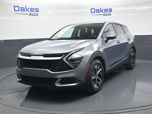 Certified 2024 Kia Sportage EX image 4