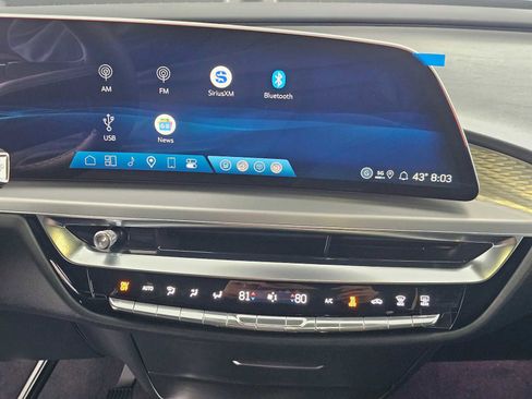 New 2026 Cadillac Lyriq Luxury image 26