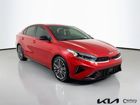Used 2024 Kia Forte GT FWD image 3