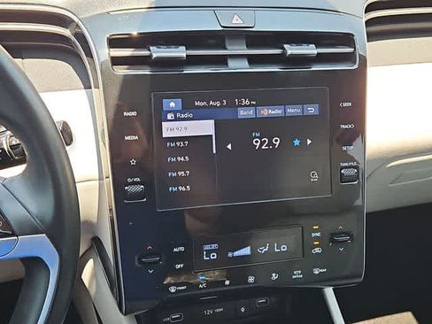 Used 2023 Hyundai Tucson SEL w/ Convenience Package FWD image 22