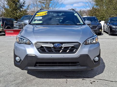 Certified 2023 Subaru Crosstrek 2.0i Premium image 2