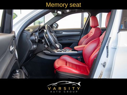 Used 2022 Alfa Romeo Stelvio Veloce image 22