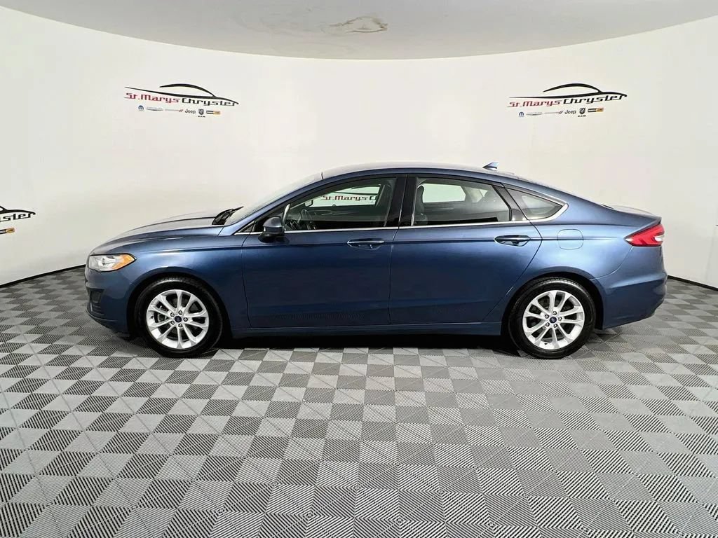 Used 2019 Ford Fusion SE FWD image 5