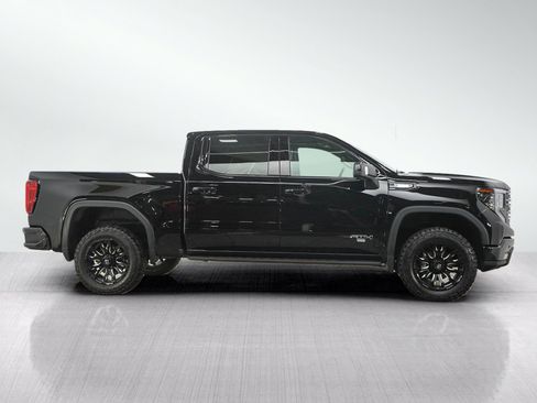 Used 2024 GMC Sierra 1500 AT4 w/ Technology Package AWD/4WD image 6