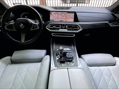 Used 2023 BMW X5 sDrive40i w/ M Sport Package RWD image 15