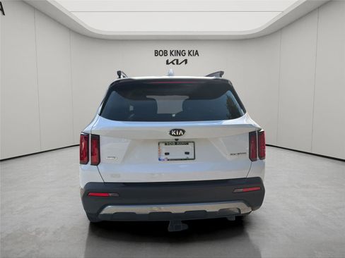 Used 2021 Kia Sorento SX Prestige AWD/4WD image 4